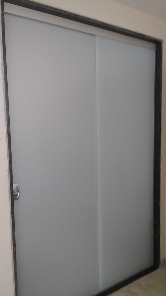 PORTA DE CORRER VIDRO JATIADO BRANCO.jpeg PORTA DE CORRER VIDRO JATIADO BRANCO.jpeg